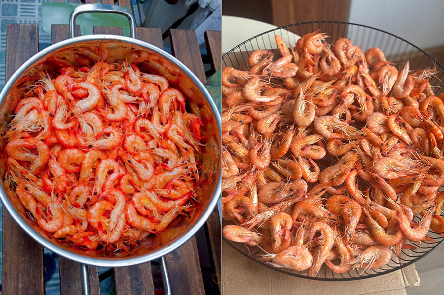 Luộc tôm với rượu để tôm có màu đỏ cam